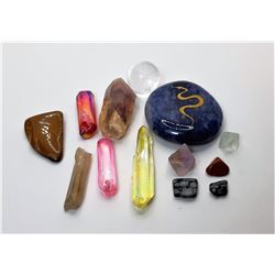 6)  LOT OF 13 HEALING STONES INCLUDING
