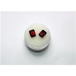 25)  LOT OF 2 MATCHED  EMERALD CUT