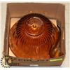 Image 1 : ESTATE AMBER GLASS PUNCH BOWL SET