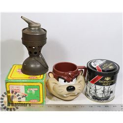 ESTATE FLAT OF COLLECTIBLES INCLUDING VINTAGE