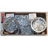 Image 1 : FLAT OF ASSORTED HARDWARE