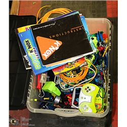 KINEX- LARGE TOTE LOT ASSORTED