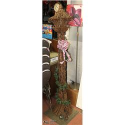 6FT CHRISTMAS LANTERN DECORATION FOR OUTSIDE