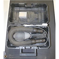 PORTER CABLE ORBITAL SANDER WITH CASE