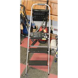 GORILLA 3 STEP LADDER- STEEL CONSTRUCTION- 225 LB