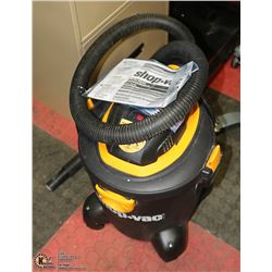 SHOP VAC- WET/DRY - 18.9L WITH ACCESSORIES