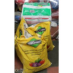 PEAT MOSS- 3.8 CU FT BAG & FLOWER/VEGETABLE