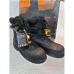 STC BARRIER 10" CSA ST TOE INSULATED WORKBOOTS