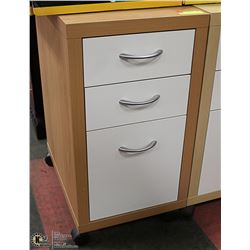 DESK ORGANIZER CART- WHEELED- WOOD / LAMINATE