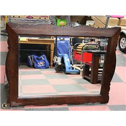 ANTIQUE WOOD FRAMED MIRROR 3FT X 4FT