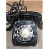 Image 3 : LOT OF 2 VINTAGE ROTARY PHONES BLACK & WHITE