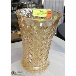 DIAMOND STYLE DEPRESSION GLASS VASE 7" TALL