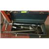 Image 1 : TOOLBOX WITH ASSORTED TOOLS
