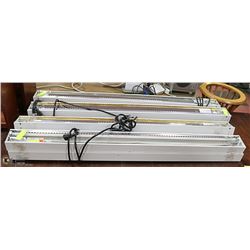 8 USED FLORESCENT LIGHTS - 4 FT.