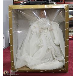 CERAMIC CHRISTMAS ANGEL IN BOX BY