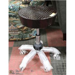 NEW SALON HYDRAULIC SWIVEL STOOL