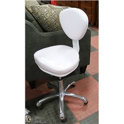 NEW WHITE HYDRAULIC CHAIR