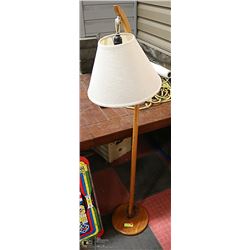 MID CENTURY MODERN FLOOR LAMP