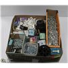 Image 1 : BOX OF ASSORTED HARDWARE