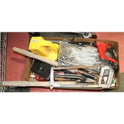 TRAY OF ASSORTED TOOLS