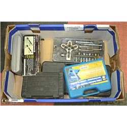 BOX WITH SOCKET SETS, PULLY REMOVER,