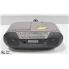 Image 1 : SONY COMPACT DISC AND RADIO - DIGITAL AUDIO