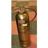Image 1 : VINTAGE BRASS FIRE EXTINGUISHER
