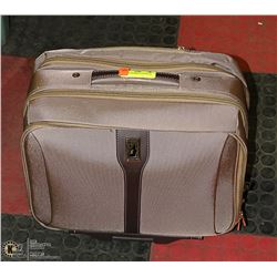 LONDON FOG BRIEFCASE/TRAVEL BAG