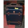 Image 1 : LONDON FOG HARDSIDE WEEKENDER SUITCASE