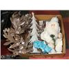 Image 1 : BOX WITH CHRISTMAS ACCESSORIES INCL.