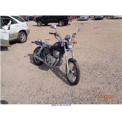 2002 - HONDA MOTORCYCLE