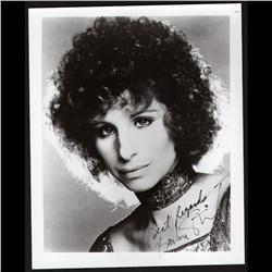 BARBARA STREISAND SIGNED PHOTO WITH AUTHENTICITY ENVELOP