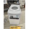 Image 3 : Oster Kitchen Mixer/Processor, & B & D Bread Maker