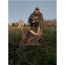 6 day/5 night - Missouri Whitetail Hunt - 1 buck, 1 doe, 2 eastern turkeys for 2 Hunters