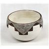 Image 5 : Acoma Eye Dazzler Pottery Jar by Rebecca Lewis