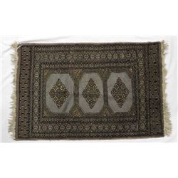 Antique/Vintage Persian Rug