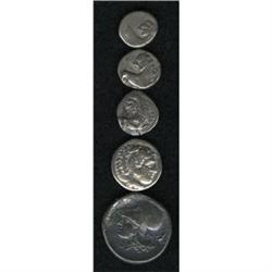 Lot of five silver coins from northern and mainland Gre 