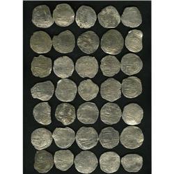 Atocha. 35-piece lot of Grade 2 Philip III 8 Reales wit 