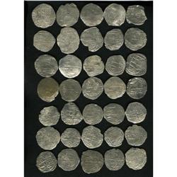 Atocha. 35-piece lot of Grade 2 Philip III 8 Reales wit 
