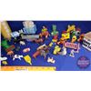 Image 2 : Tray Lot - Farm Toys (Tractors, Animals, Silo, etc)