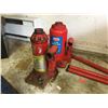 Image 2 : GROUP OF 2 JACK STANDS & 2 HYDRAULIC BOTTLE JACKS (1 - 12-TON & 1- 3-TON) - CHEMAINUS LOCATION