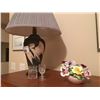 Image 2 : ITEMS ON TOP OF CABINET - LAMP WITH HERON, ASSTD GLASS, RADNOR FLOWER PIECE, LARGE SHELL, VASE WITH