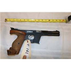 Walther OSP SA 22 S 1 Clip Hand Gun S#05554 W Target Grips - Must Have Restricted Privleges to Purch