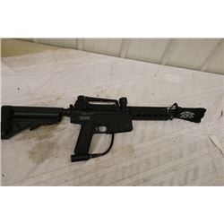 Spyder E-MRS 68 Cal Paint Ball Gun w New CO2 , Case  Paint Balls and Accessories, Needs Cleaning AS 