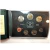 Image 2 : 1983 royal canadian mint double dollar set/2002 specimen set
