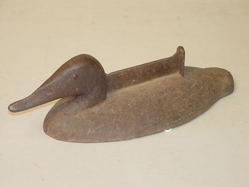 19TH CENT. CAST IRON DUCK BOOT SCRAPER (4 3/4