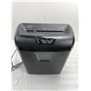 Image 1 : Staples Shredder