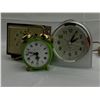 Image 2 : 3 alarm clocks