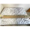 Image 3 : Double Mattress and Box Spring