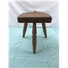 Image 2 : Wood stool